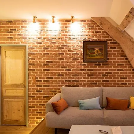 Le Courlis Panoramic View * أولت